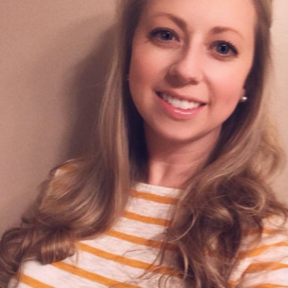 Meet your Posher, Danielle